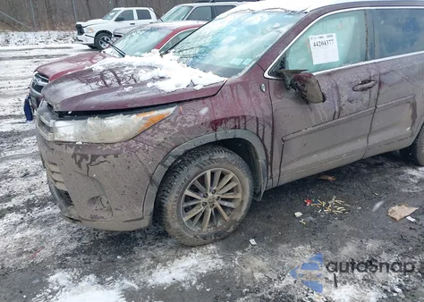 2019 Toyota Highlander Xle from USA, damaged, VIN 5TDJZRFH6KS959933